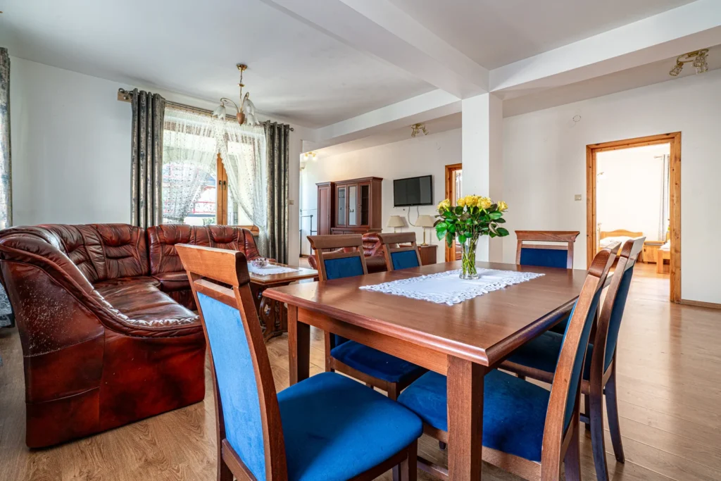 Apartament 8-osobowy w Domu Wczasowym Bernadeta
