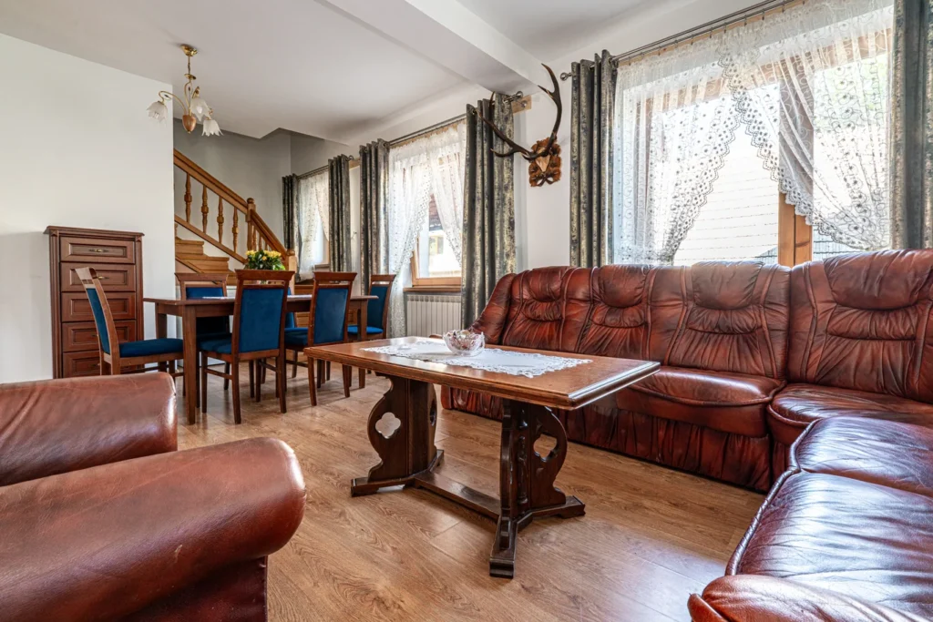 Apartament 8-osobowy w Domu Wczasowym Bernadeta