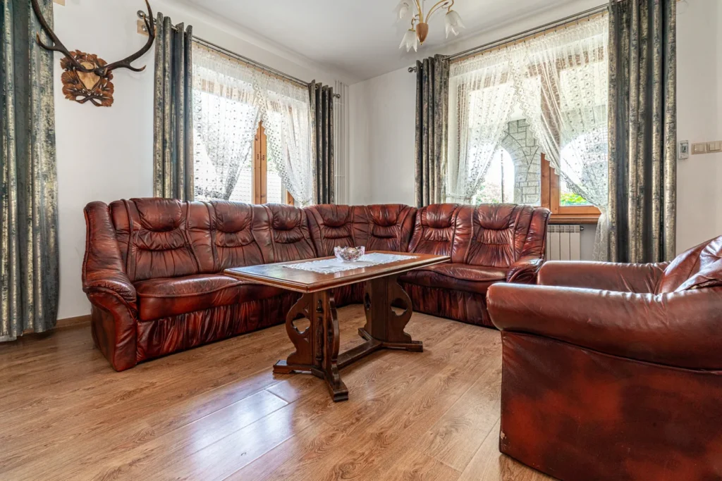 Apartament 8-osobowy w Domu Wczasowym Bernadeta